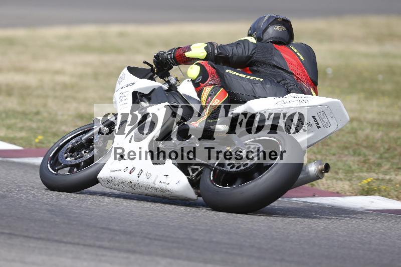 /22 06.07.2026  Pluess Moto Sport ADR/Einsteiger/666